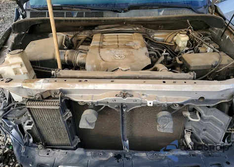 2008 Toyota Tundra Crewmax z USA, uszkodzony, nr VIN 5TFDV54108X043761